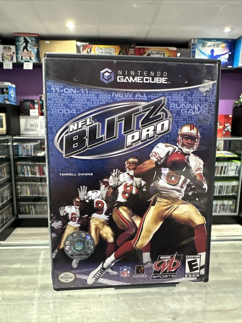 NFL Blitz Pro (Nintendo GameCube, 2003) CIB Complete Tested!